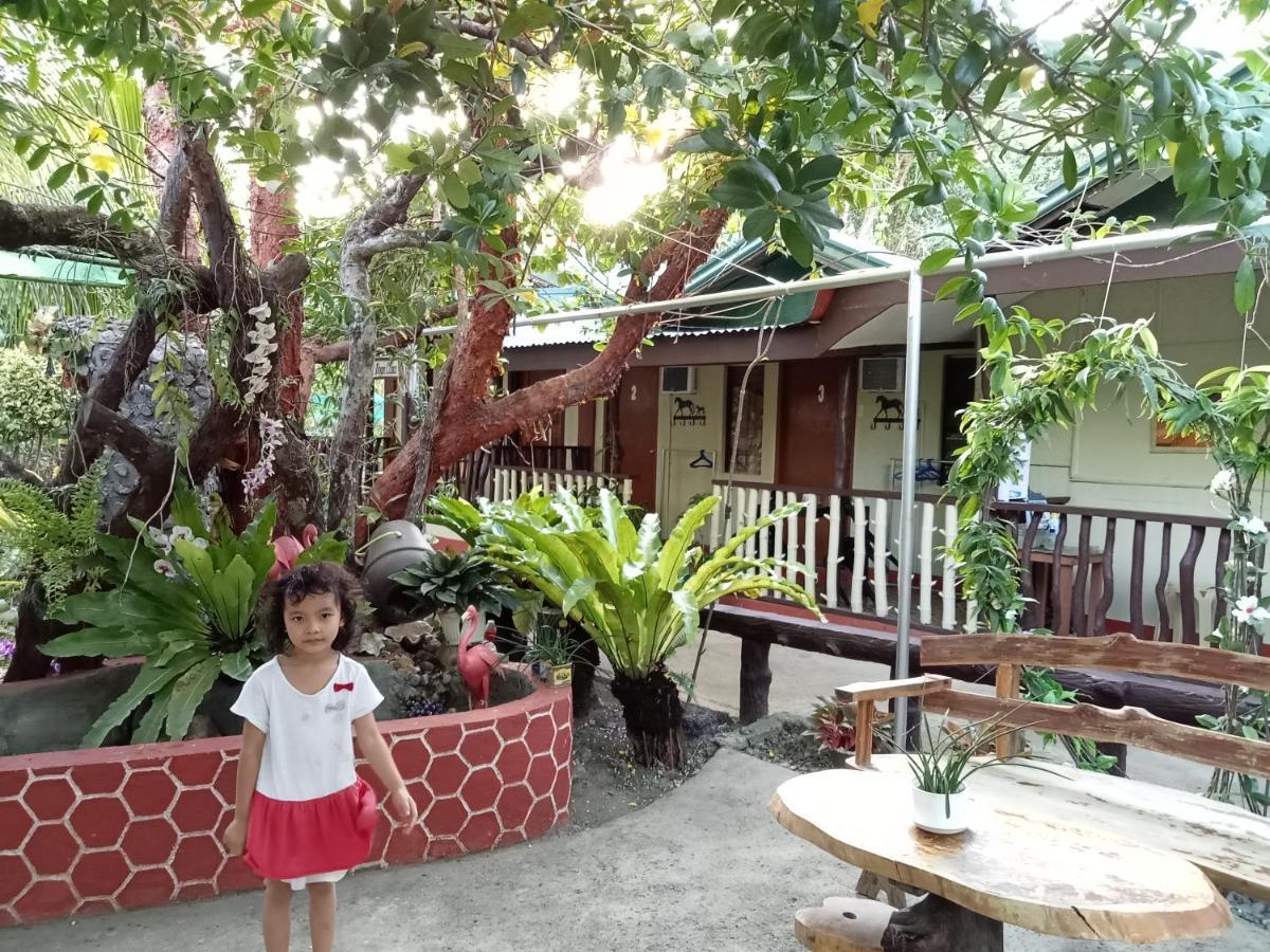 Ennas Place Coron Exterior foto